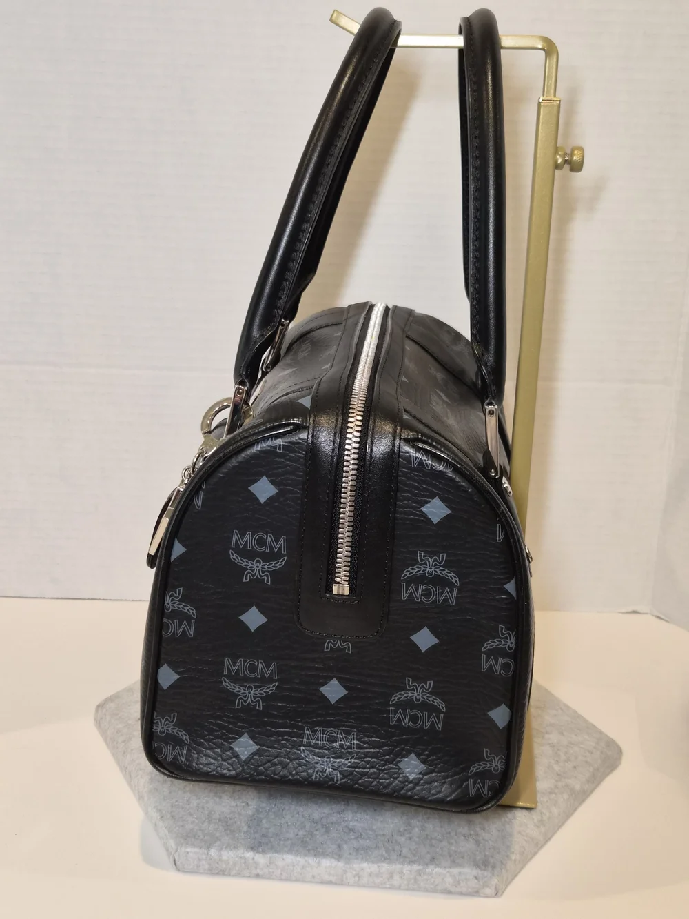 MCM Black Visetos Boston Satchel with Gold Logo Plate - Picture 3 of 16